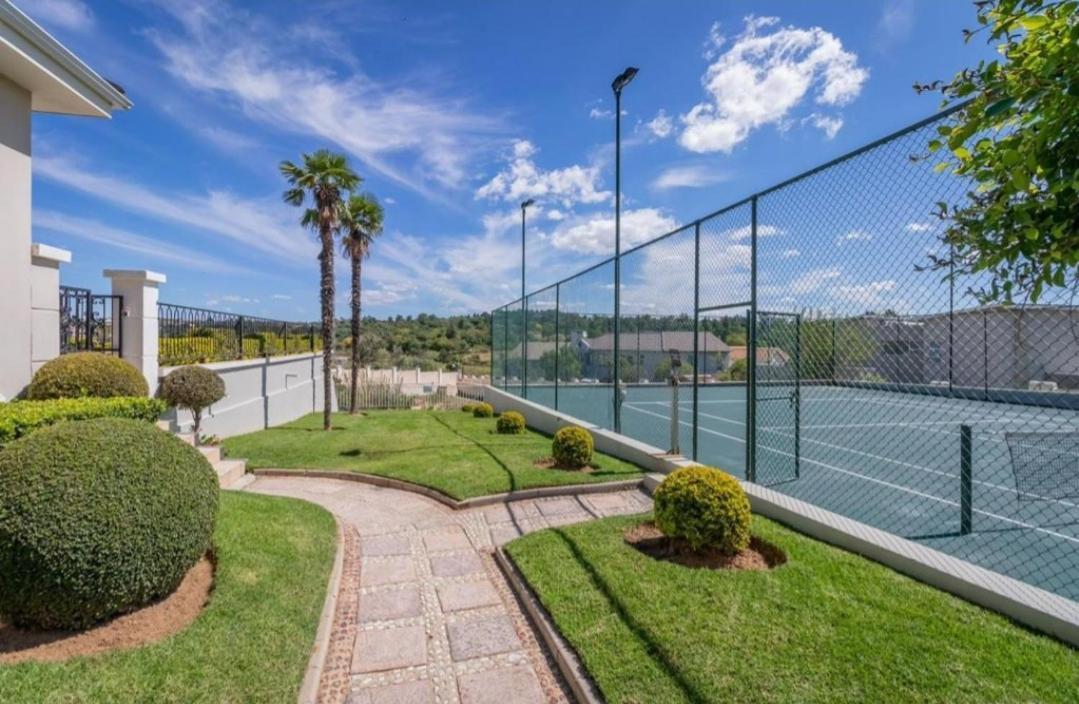 Cedar Fourways Sandton Apartment