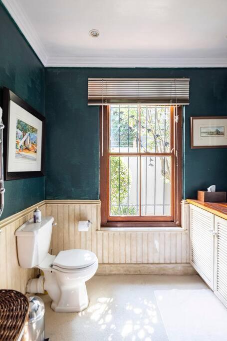 Picturesque Garden Villa, Illovo House Villa *