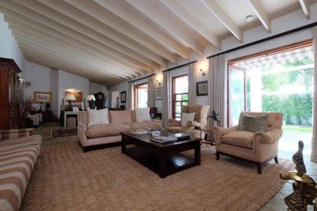 Picturesque Garden Villa, Illovo House Villa Johannesburg