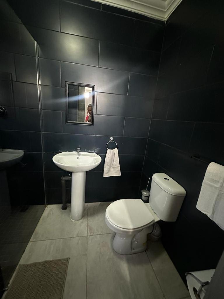 Apartment 163 On Bez Unit 20 *
