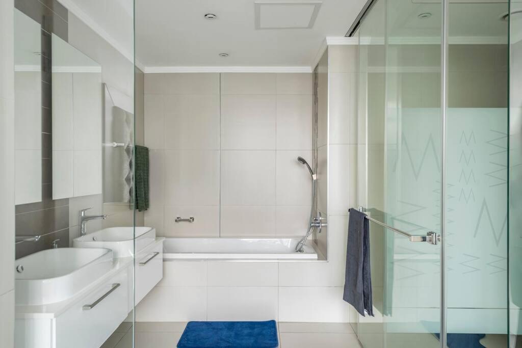 Luxury In Sandton *