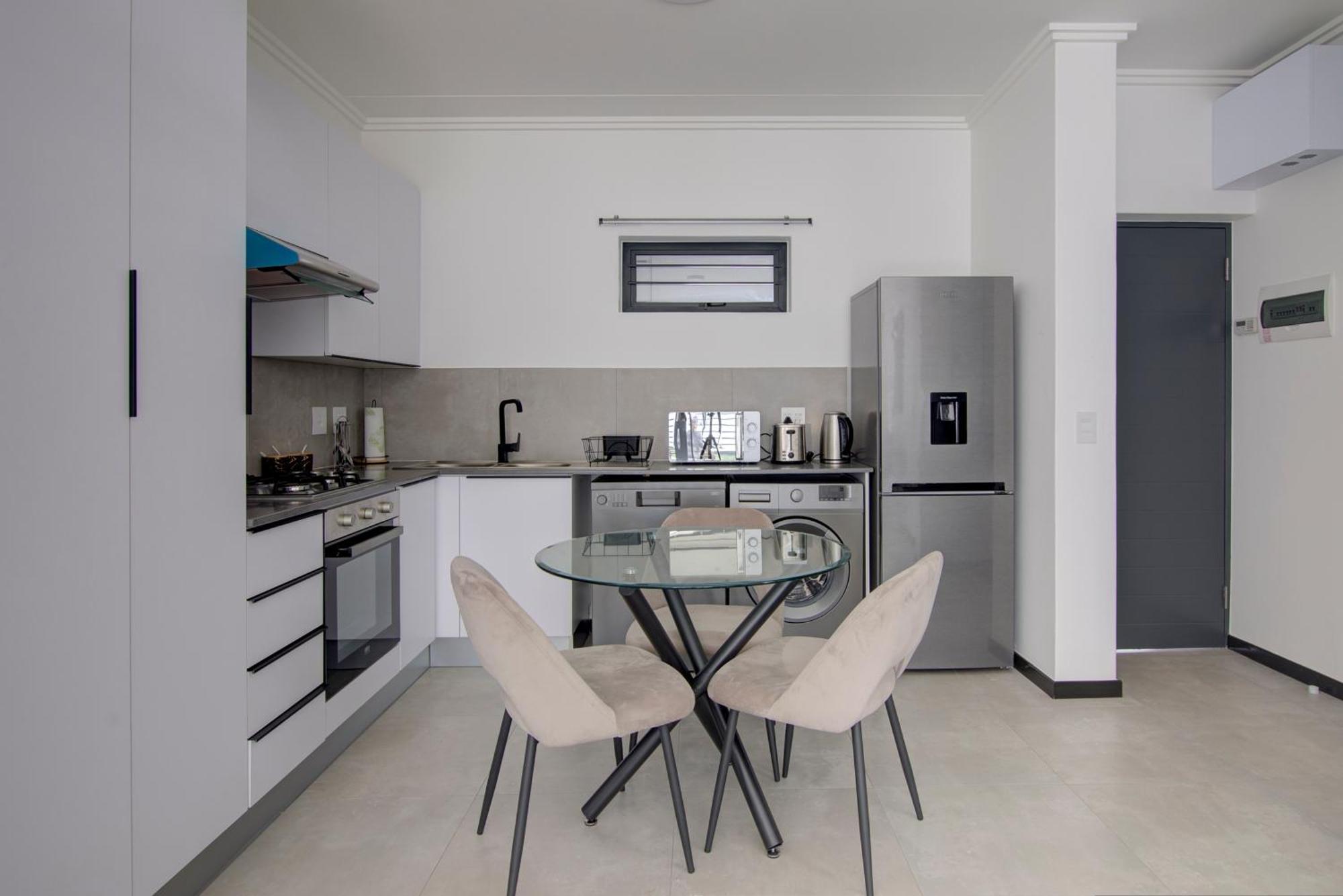 Cozy Retreat In Fourways * Joanesburgo