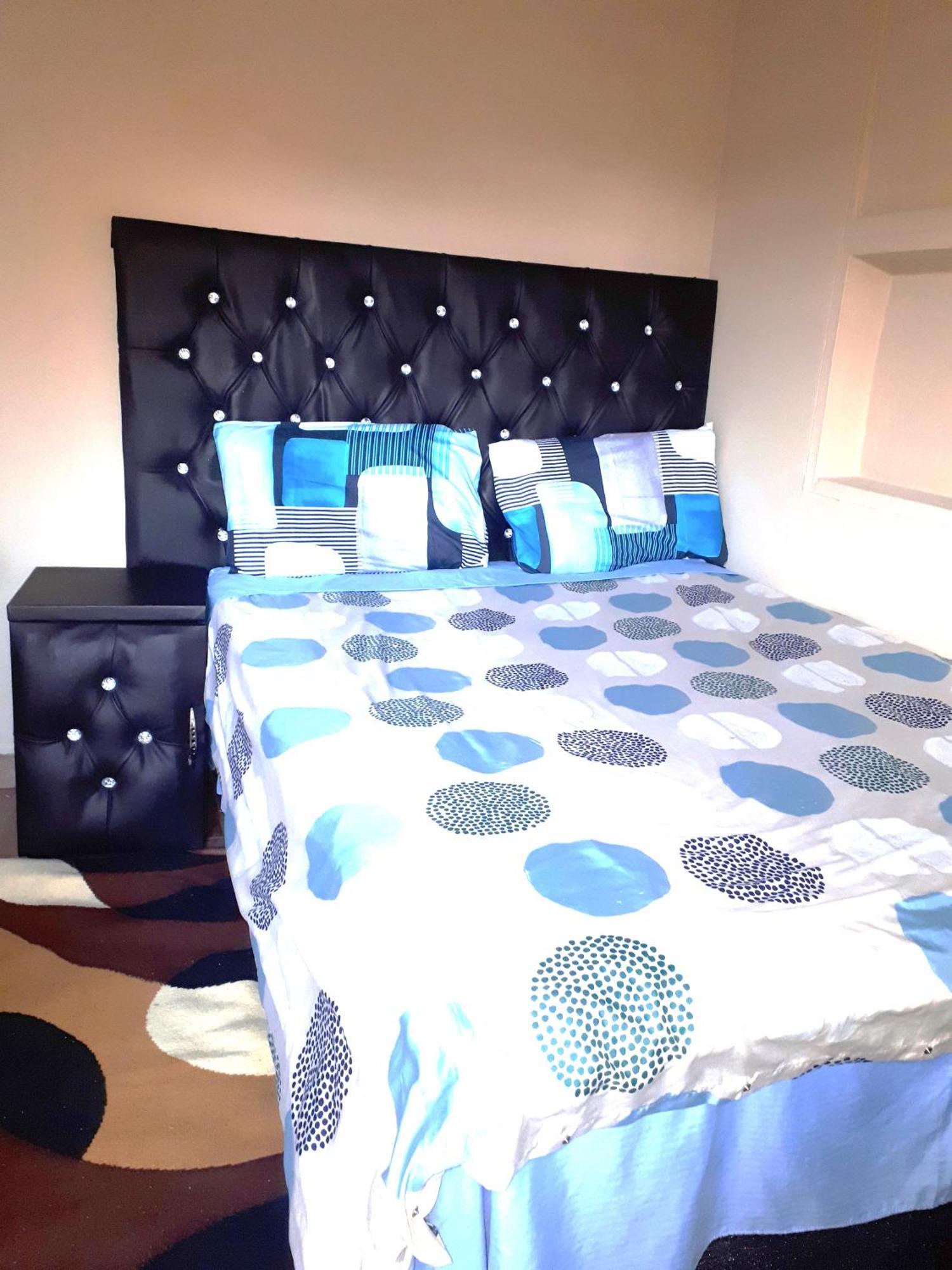 Relax In Aberdeen Apartment