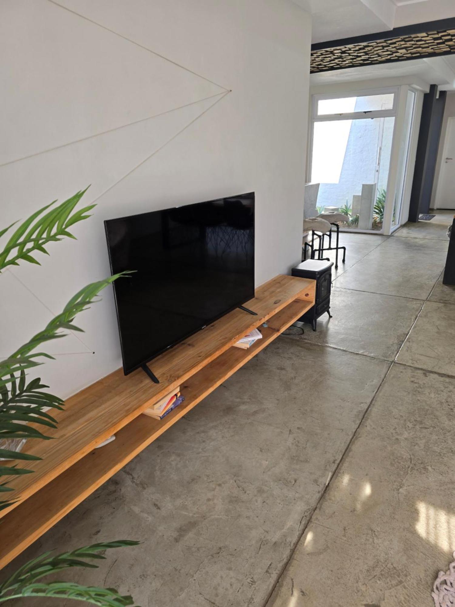 Ilana Ossin Minimalistic Johannesburg