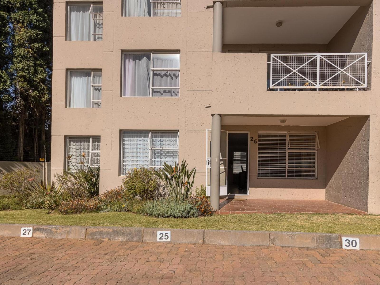 Apartment Rad - 26 Madison Palms East 112 North Road Sandown Johannesburg