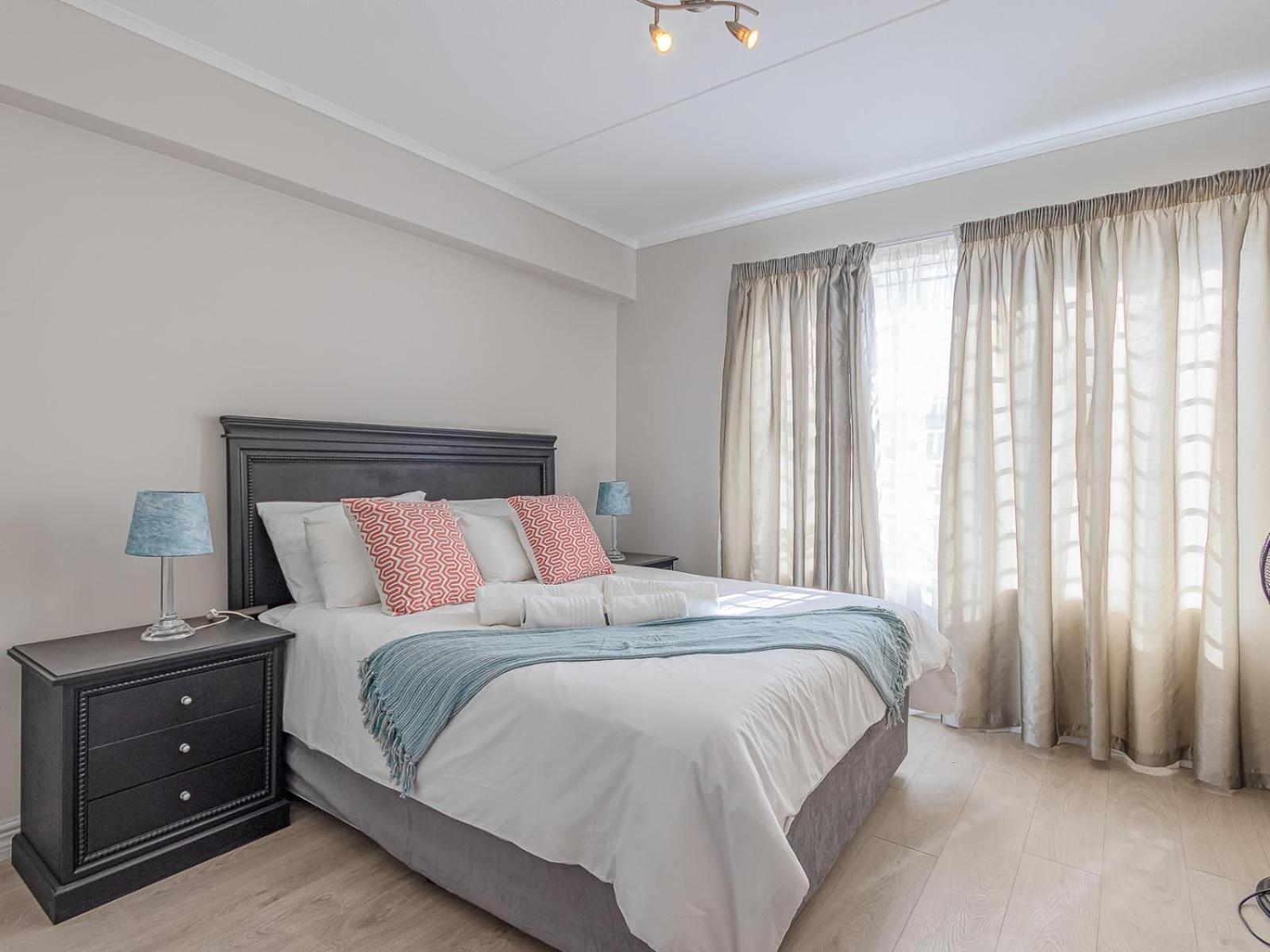 Rad - 26 Madison Palms East 112 North Road Sandown * Johannesburg