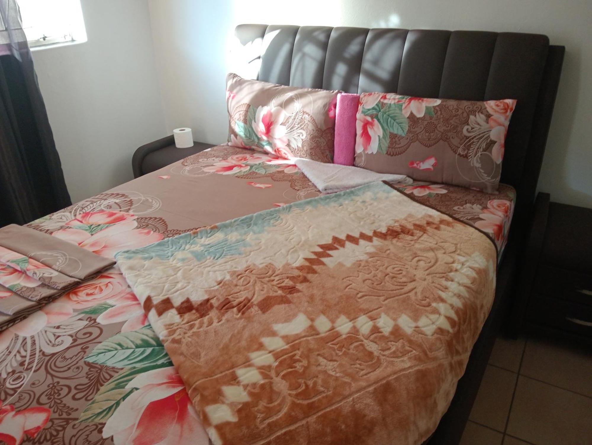 Moonlight Guest house *