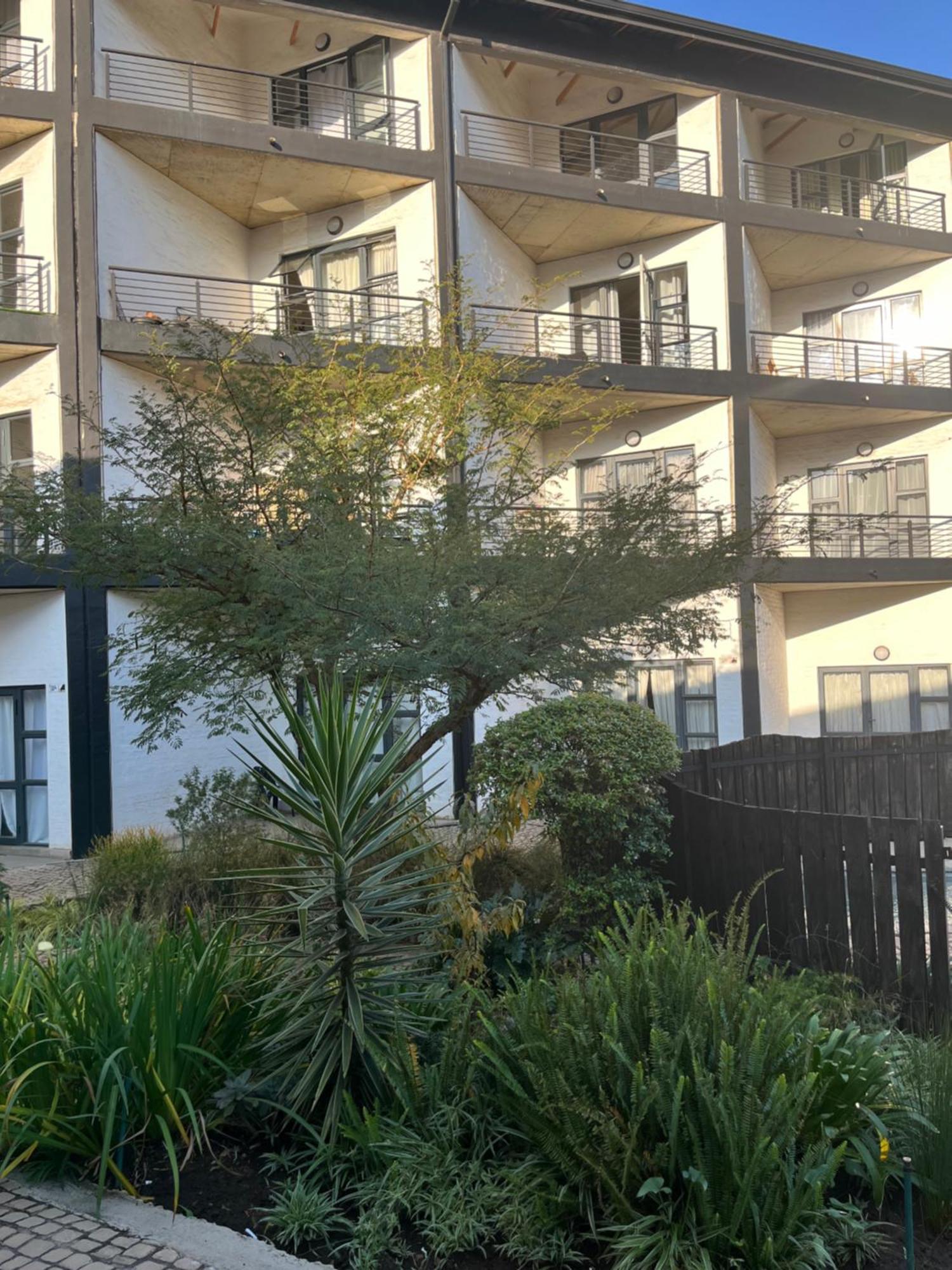 Apartment Onezerosix Maboneng *