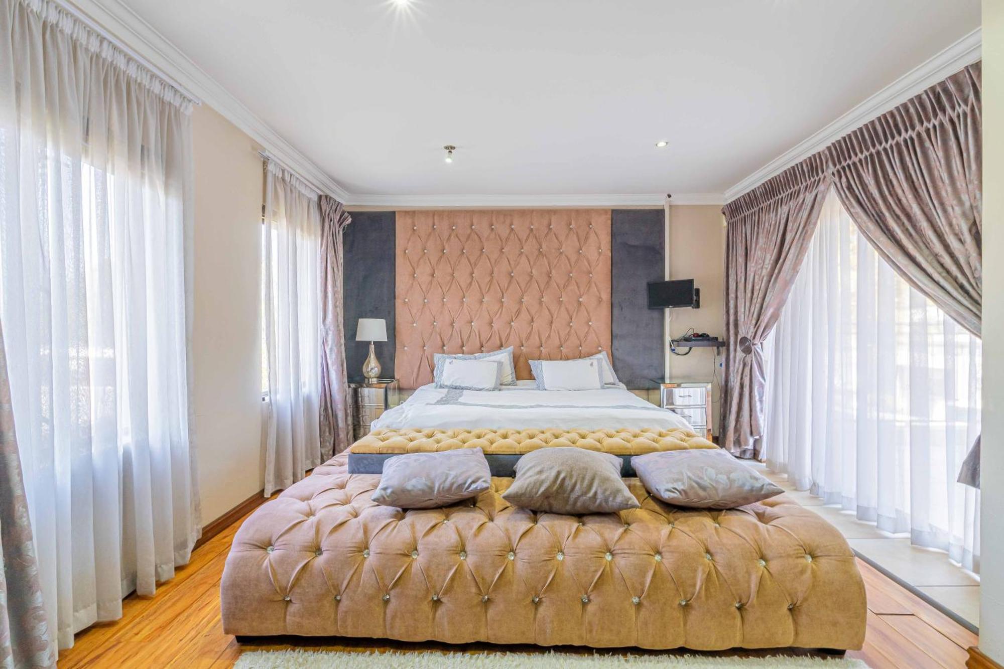 Bryanston Villa Johannesburg