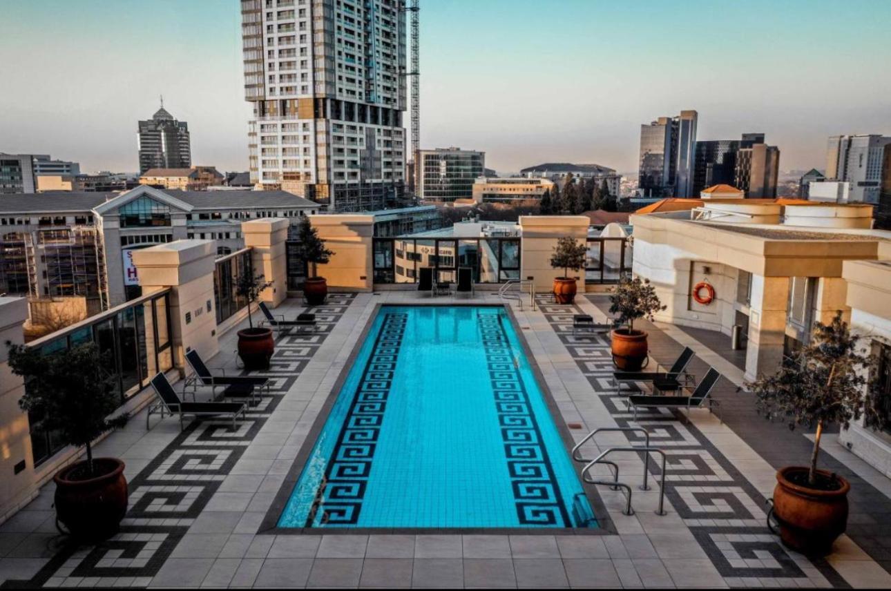 The Michelangelo Towers Apartment Johannesburg