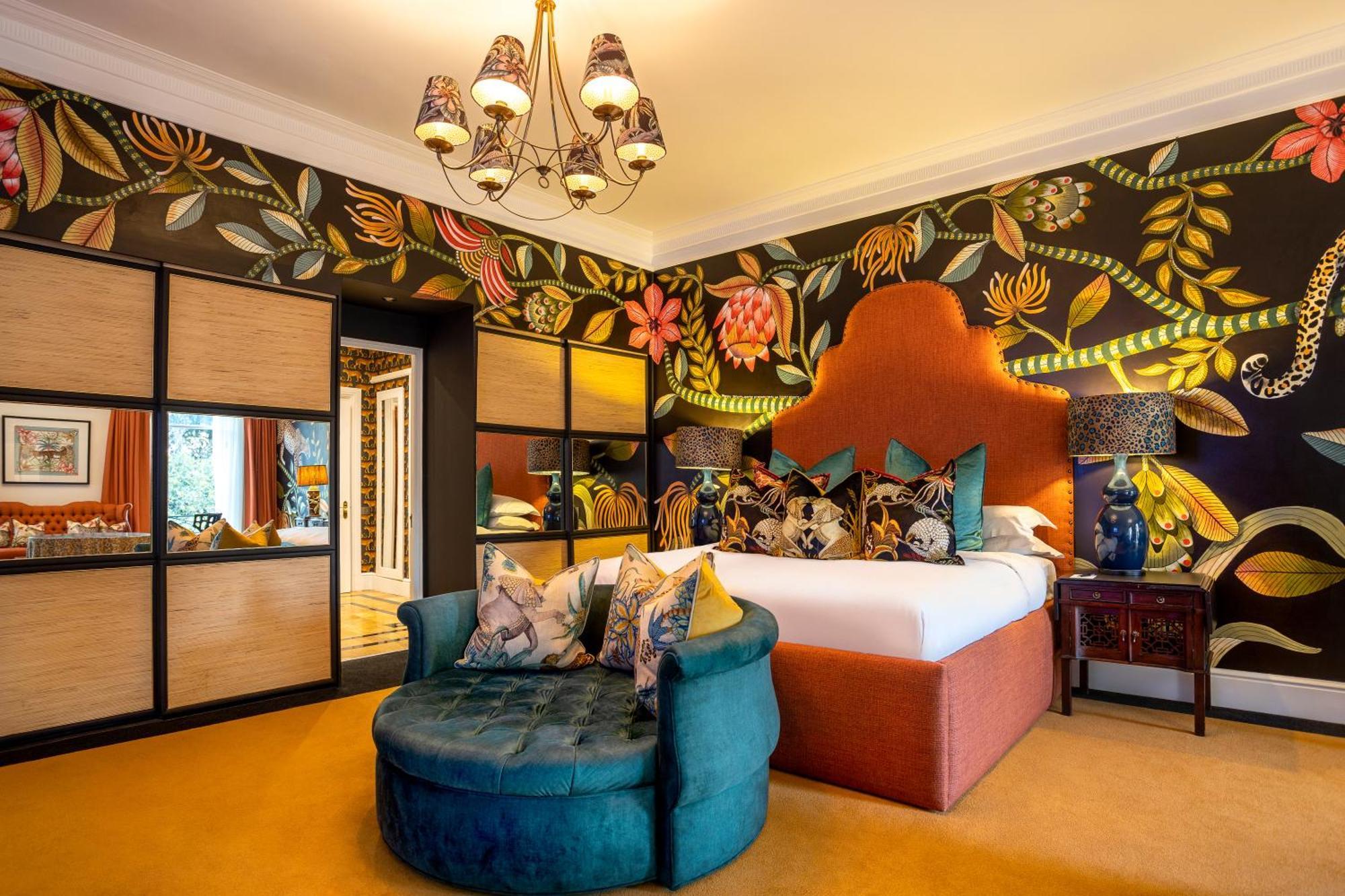 Fairlawns Boutique & Hotel