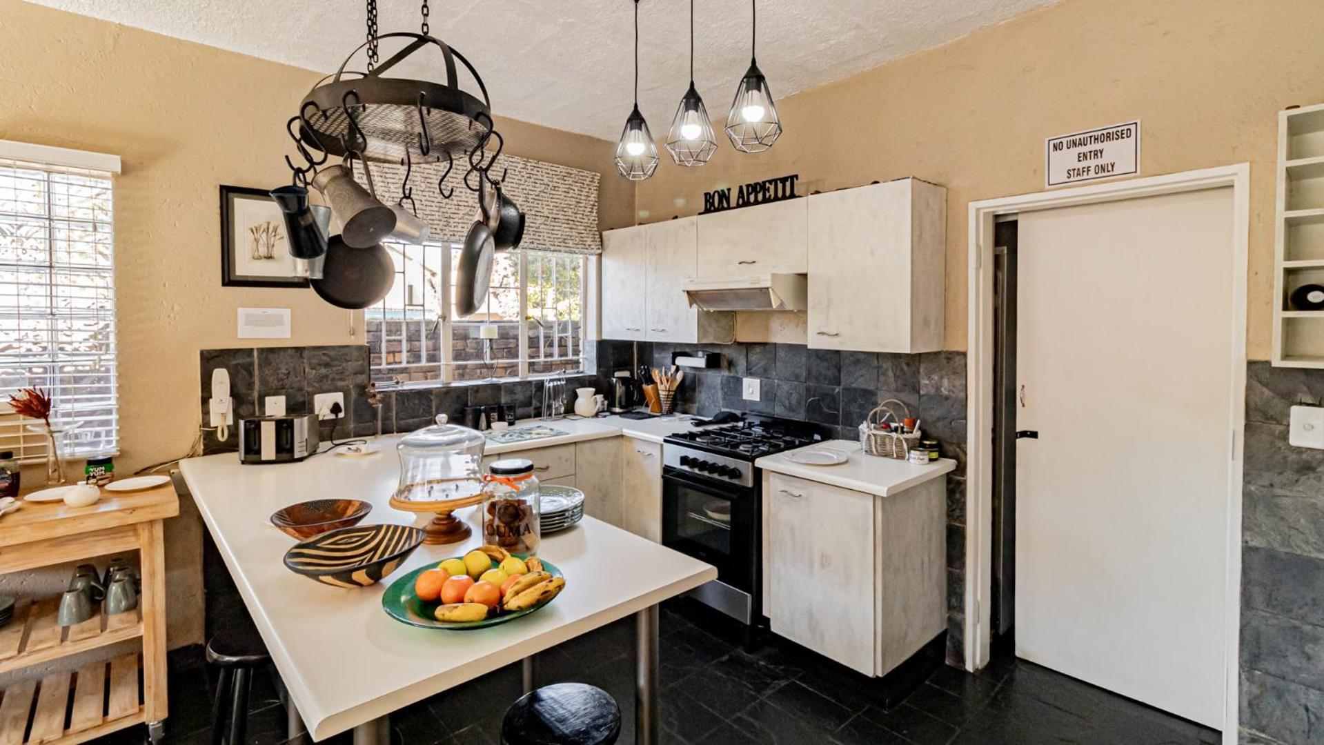 Bnb On 8th Avenue Bed & Breakfast