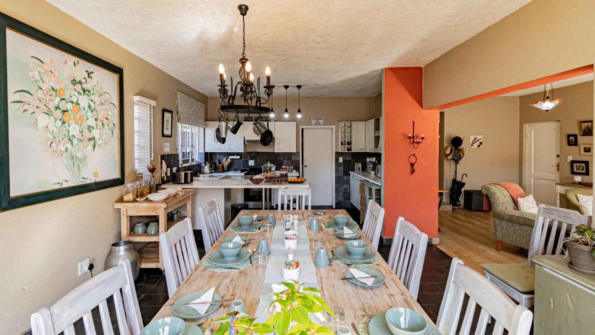 Bed & Breakfast Bnb On 8th Avenue Johannesburg