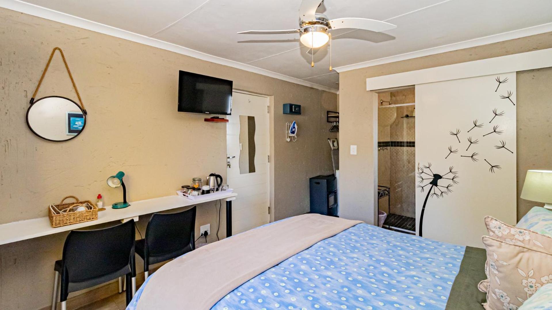 Bnb On 8th Avenue Bed & Breakfast 3*