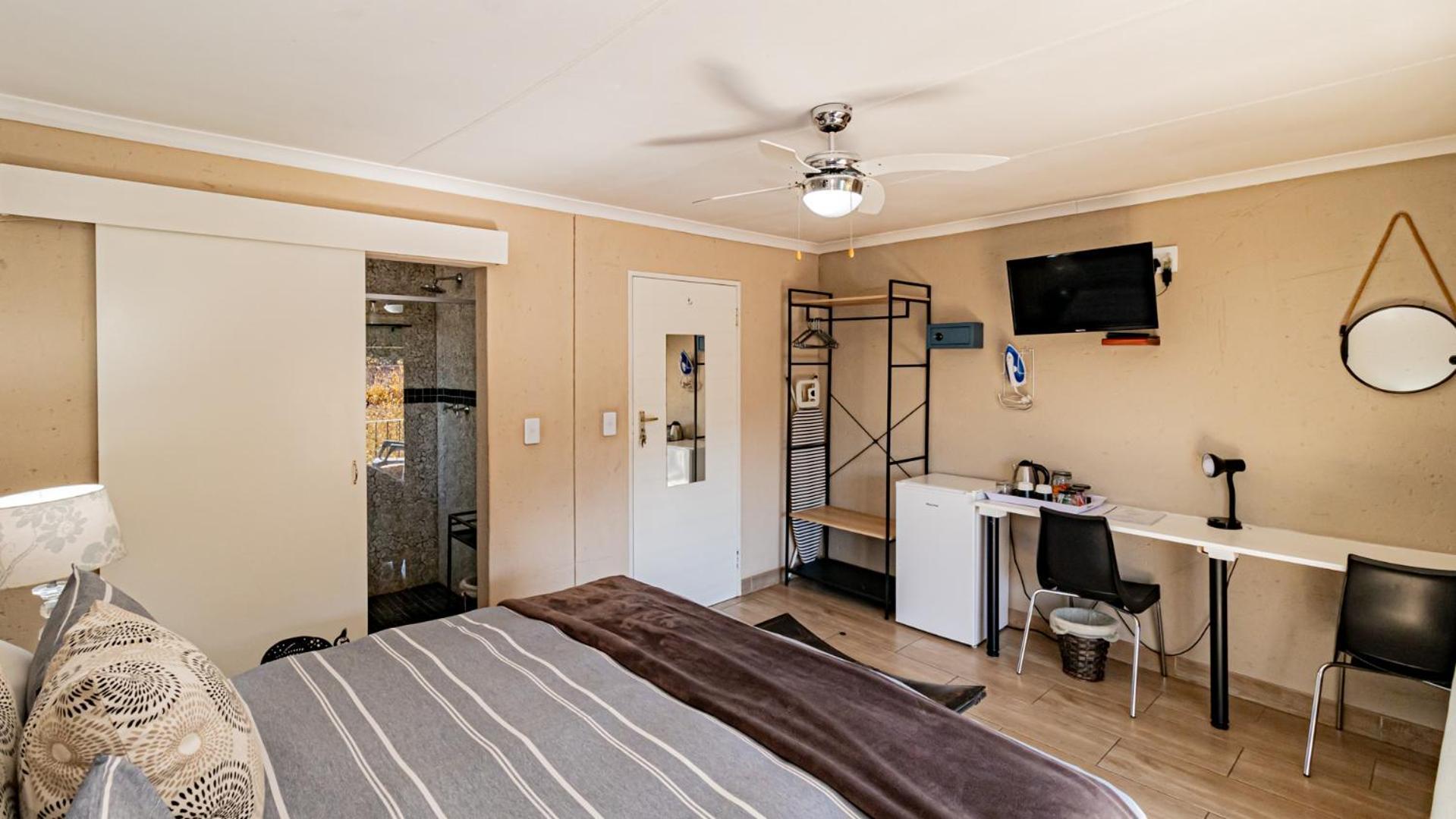 Bnb On 8th Avenue Bed & Breakfast Johannesburg