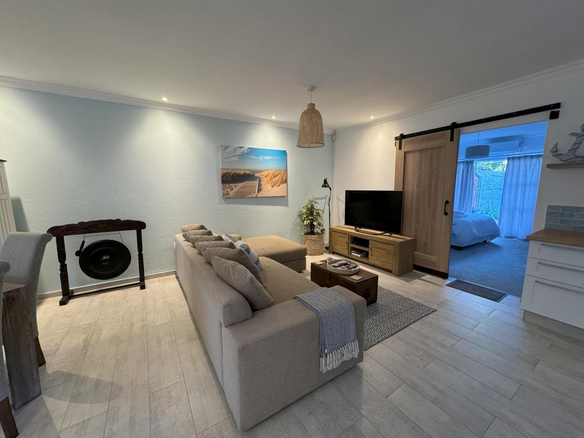 Tranquil Retreat - Malanshof Randburg Holiday home