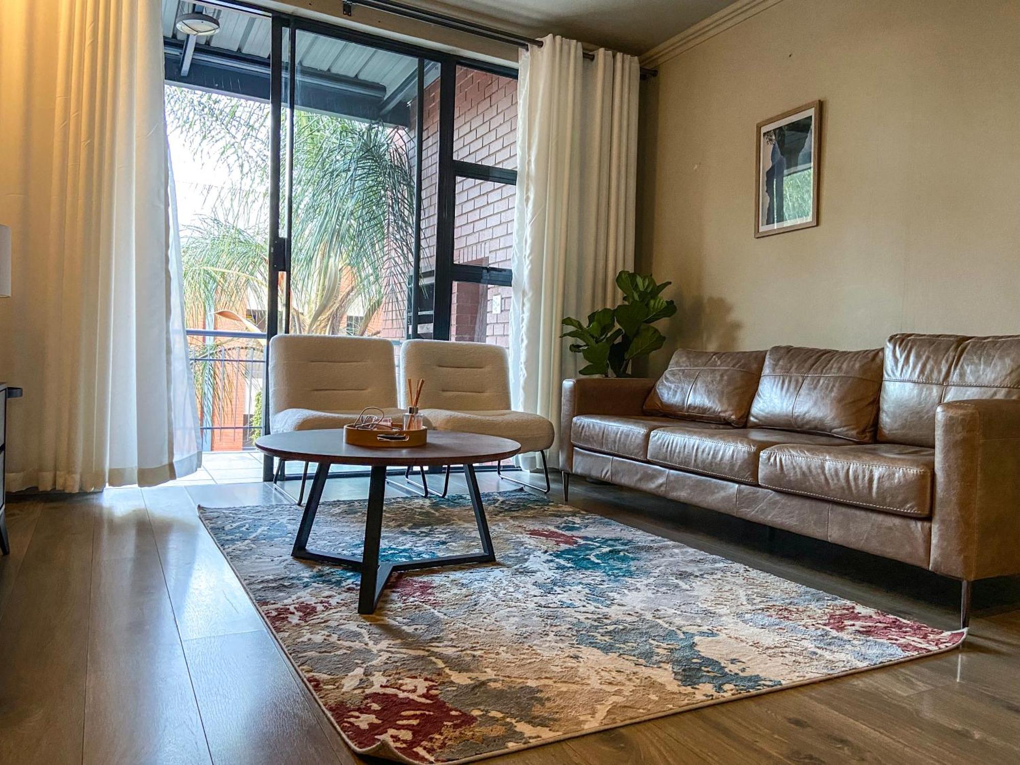 Apartamento Spacious Luxury 3 Bedroom, 4 Bed With Balcony, Access To Pool & Tennis Court Plus Backup Power And 24hr Security *