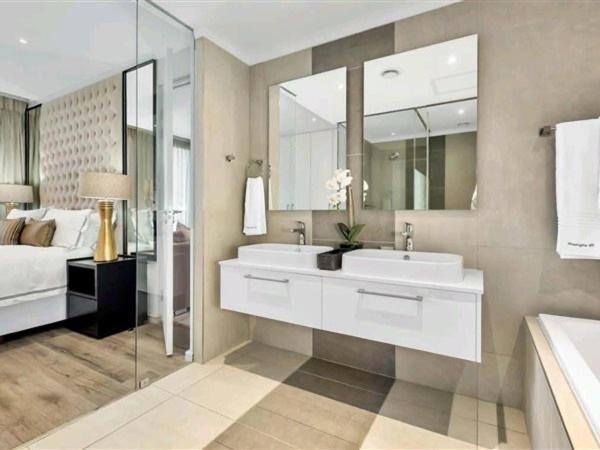 Towers In Sandton- With Luxury Apartment *