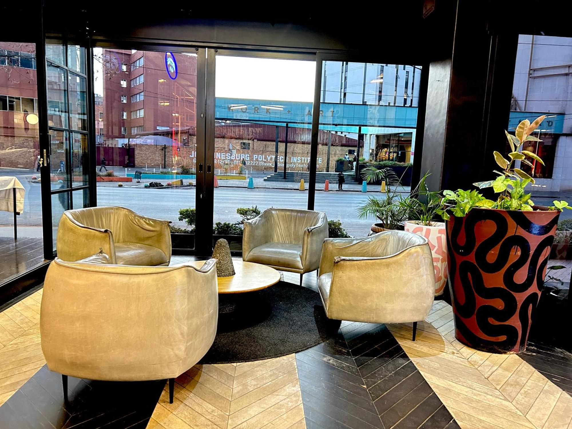 Maboneng Hallmark Apartment