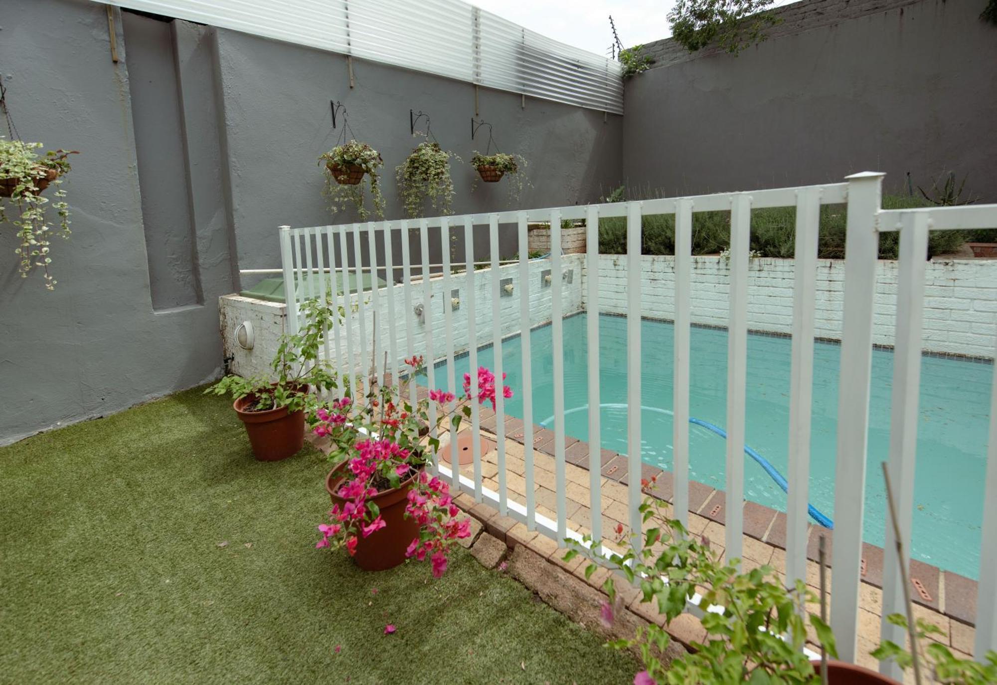 Hibiscus House *