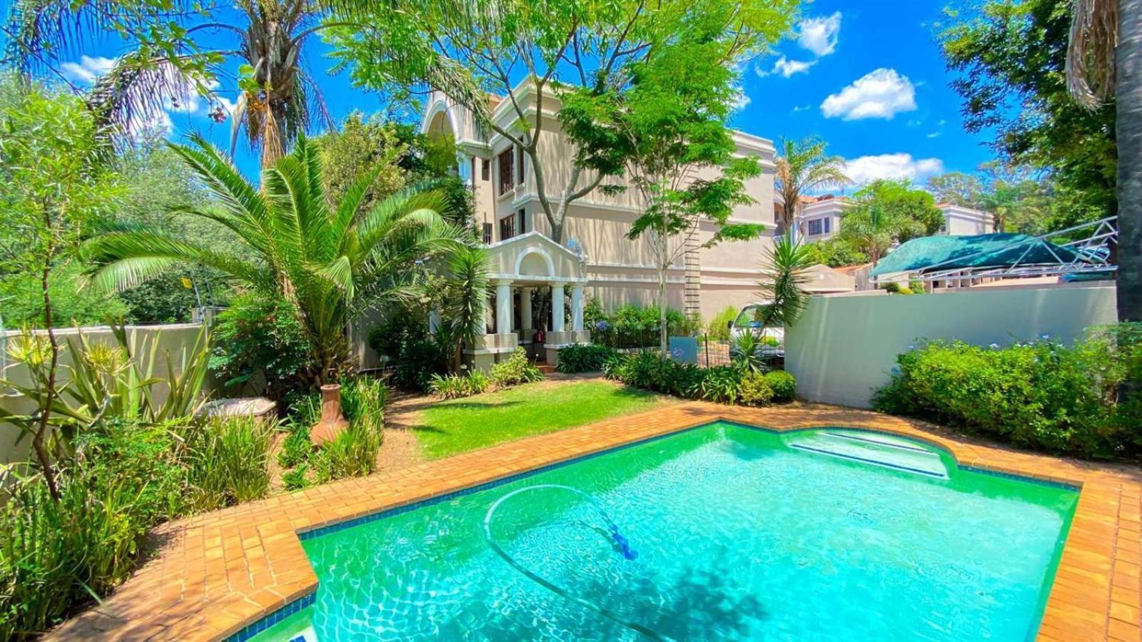 Apartment Hyde Park Johannesburg