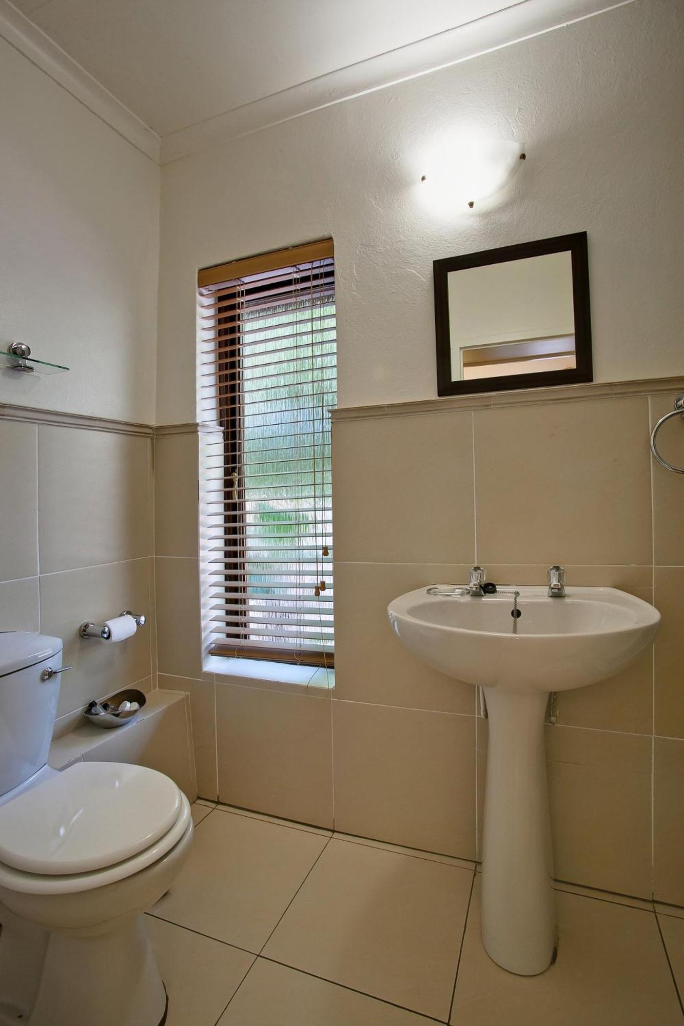 Bed & Breakfast No 66 Sandton Johannesburg