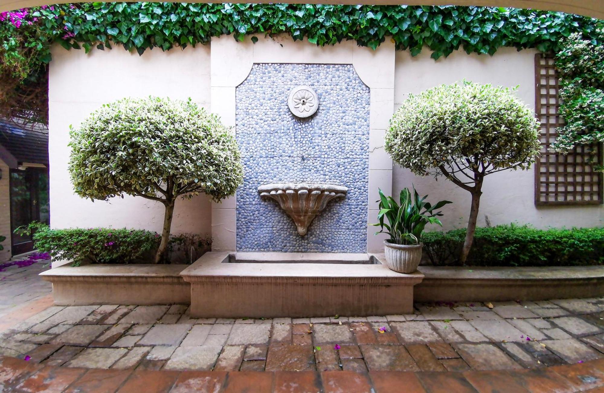 Bed & Breakfast No 66 Sandton