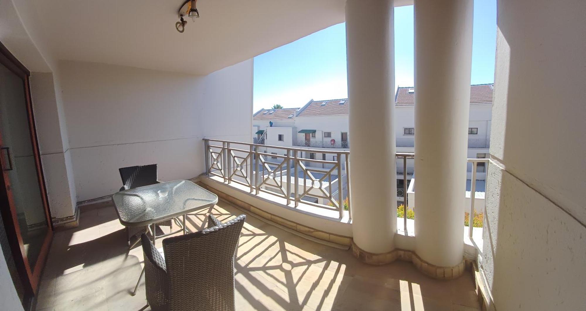 Apartment Mount Royal 30 Large 1 Bed With Balcony