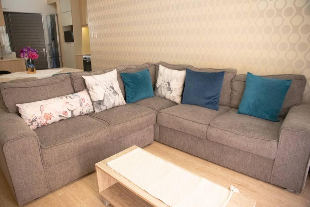 An Oasis In The Heart Of Rivonia Apartment *
