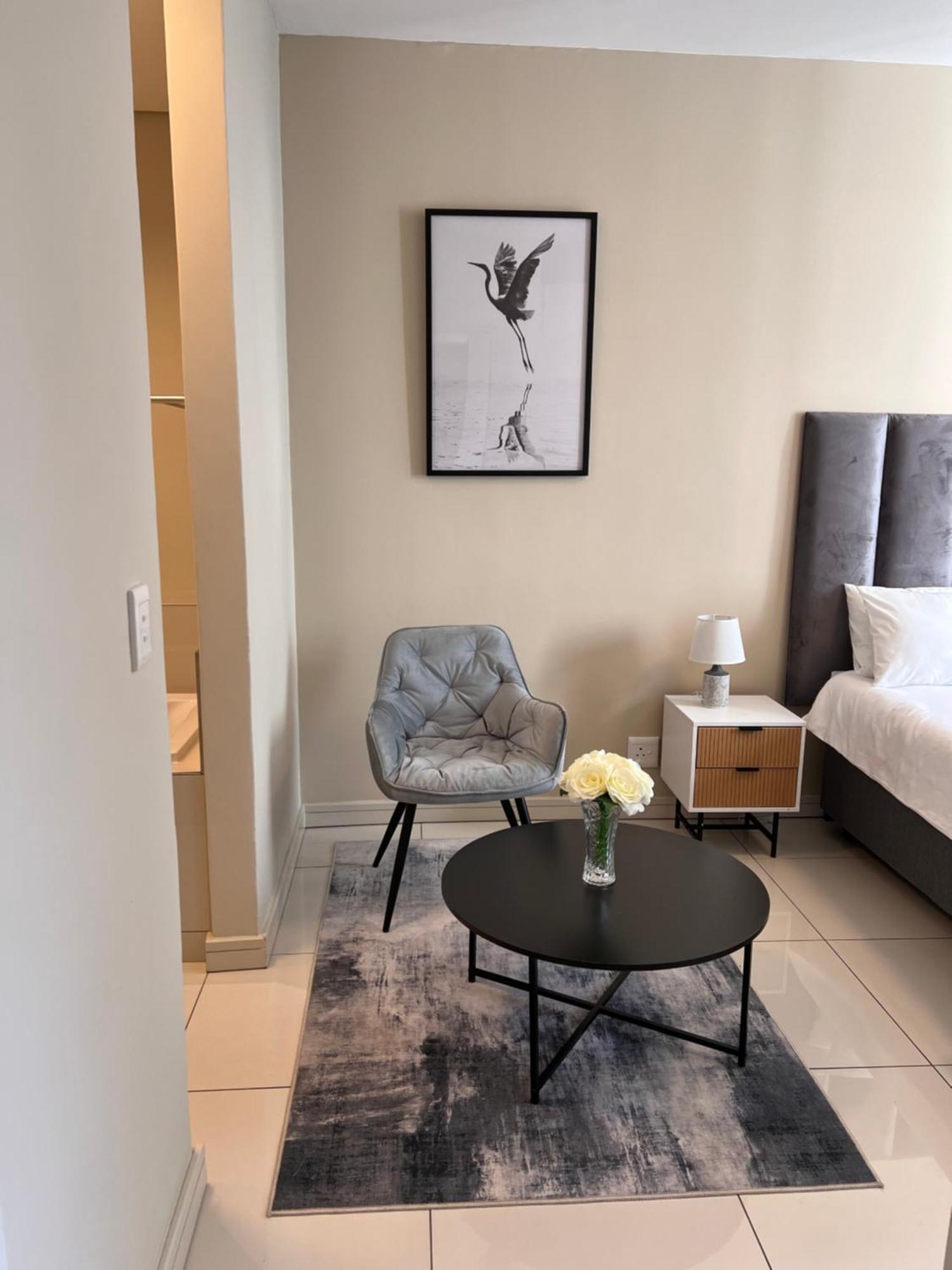 Apartment At The Tyrwhitt Johannesburg