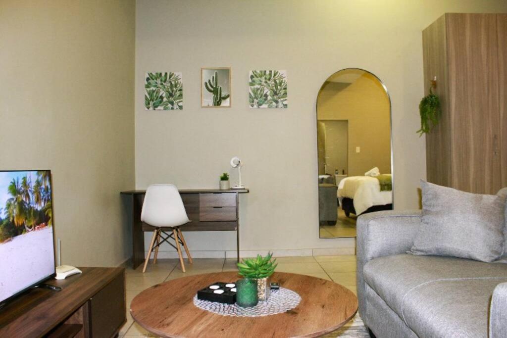 Boho In Rosebank * Johannesburg