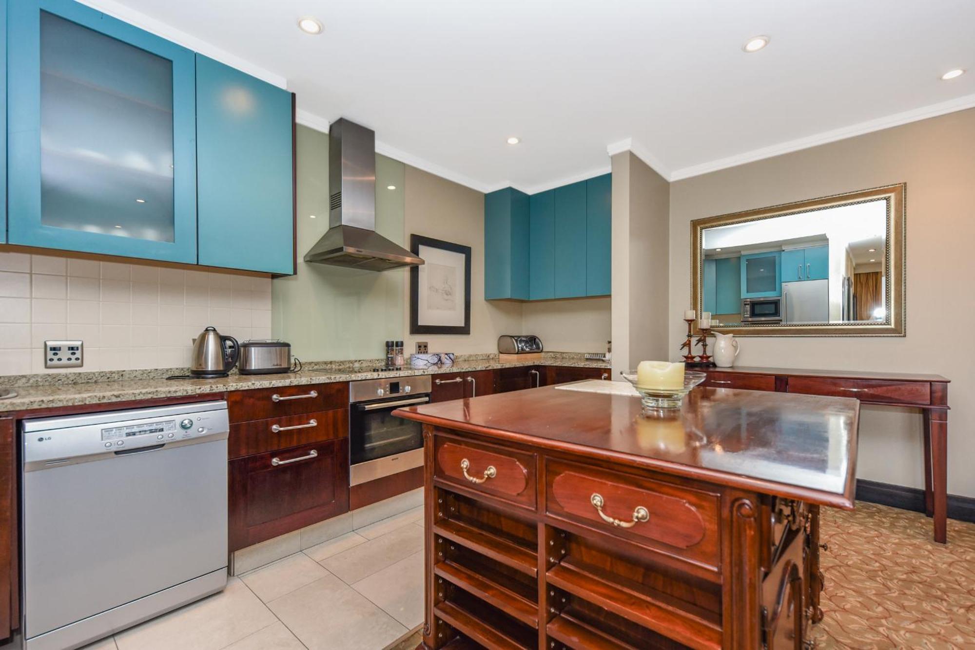Raphael Penthouse Luxury Apartment Johannesburg