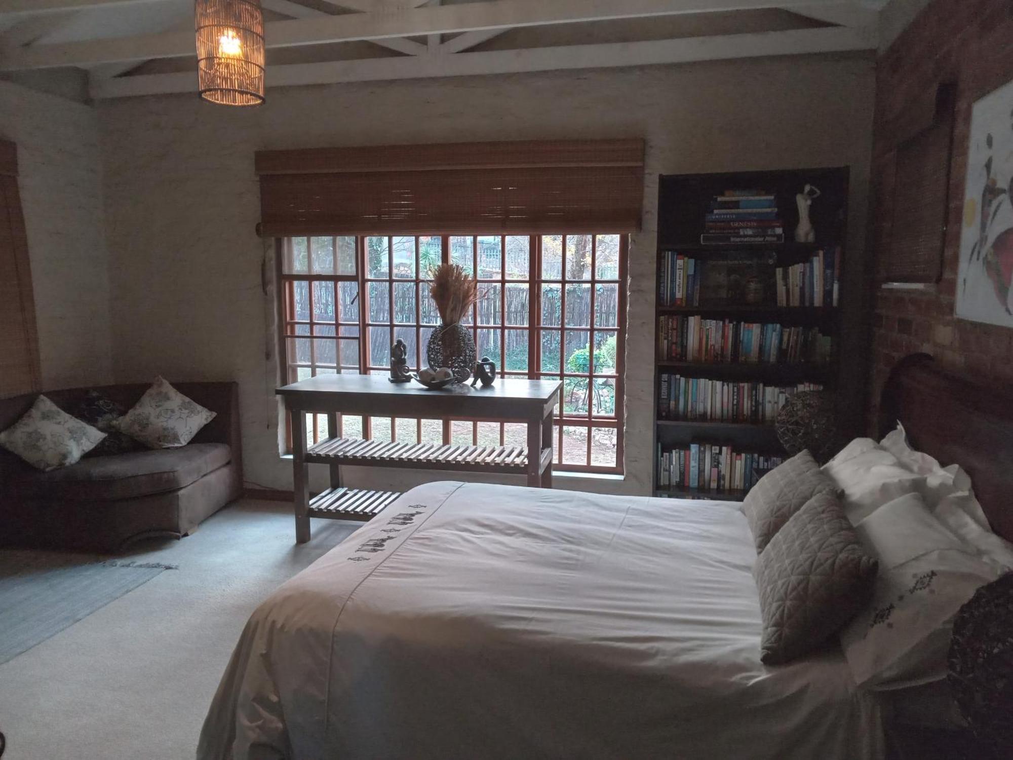 Holiday home 8 At Norman Crescent Johannesburg