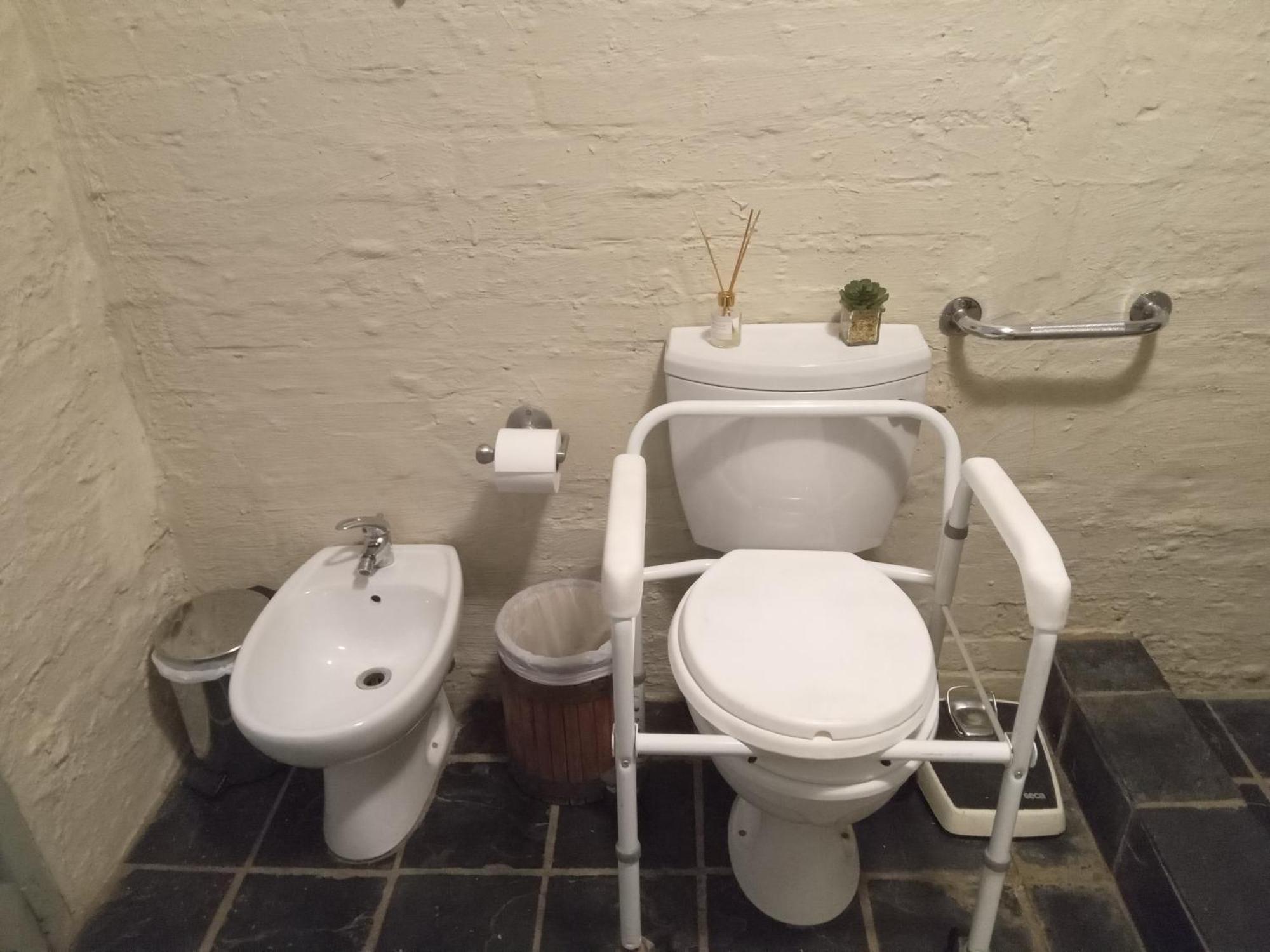 8 At Norman Crescent Holiday home