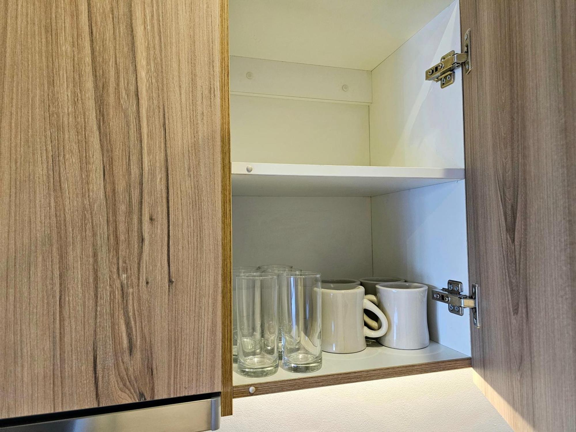 2br With 2 Kitchens & Balcony