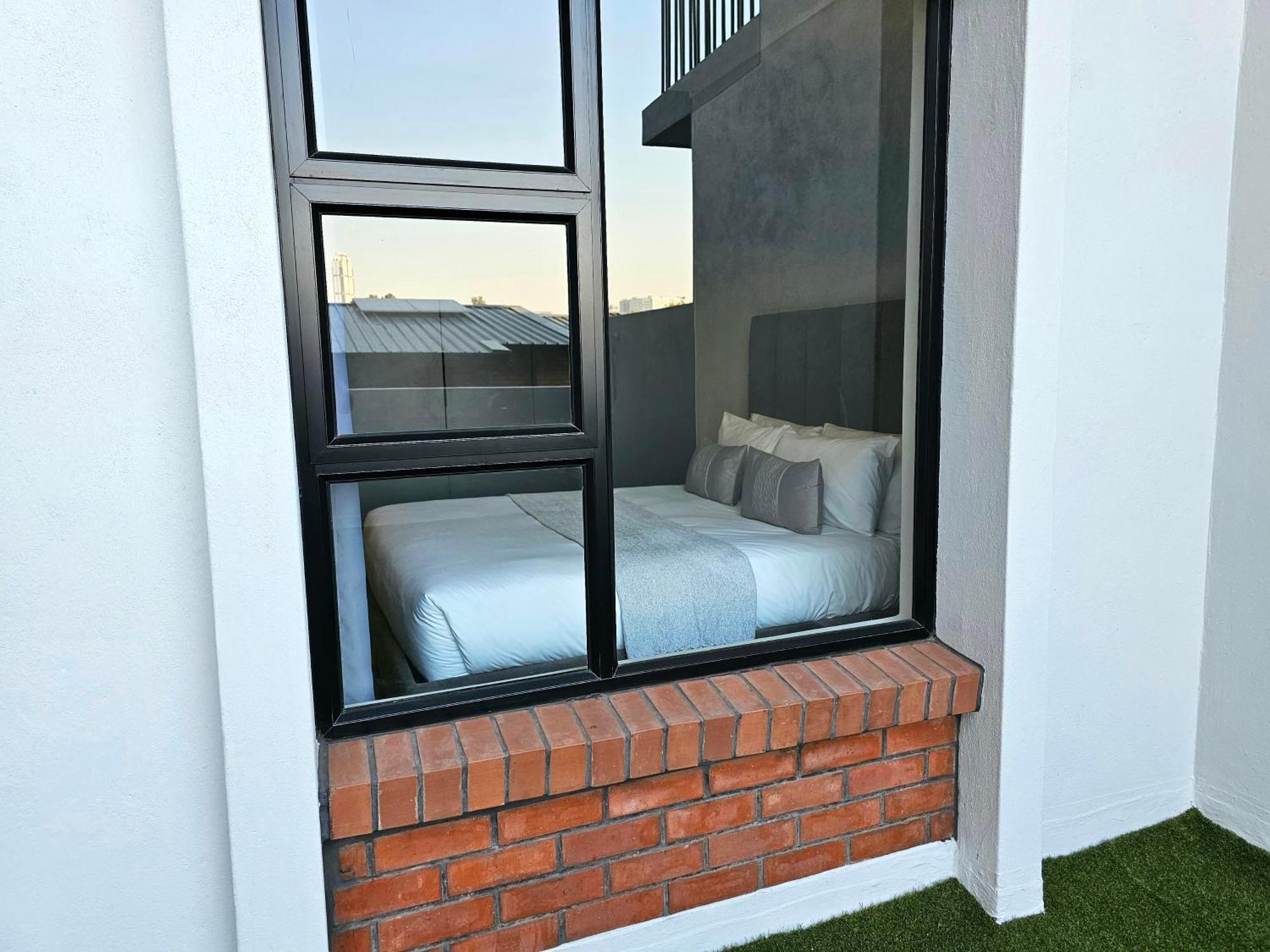 2br With 2 Kitchens & Balcony Căn hộ Johannesburg