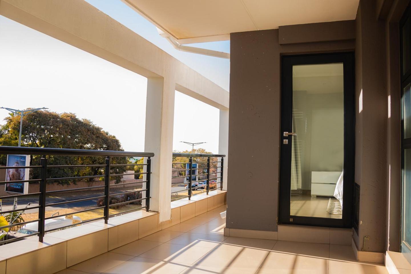 Apartment Modern Luxury Apartments, Sandton *