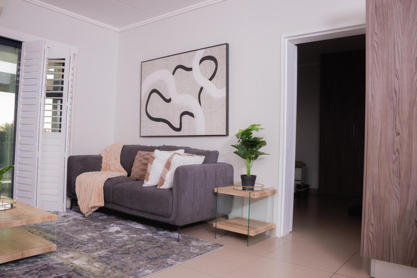 Apartment Modern Luxury Apartments, Sandton