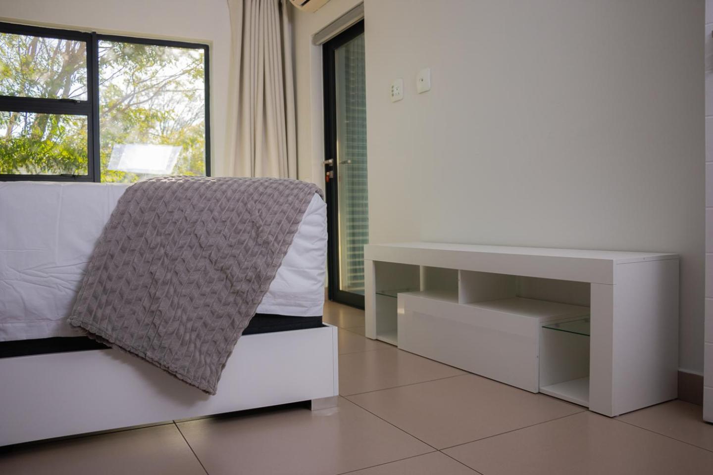 Modern Luxury Apartments, Sandton Apartment Johannesburg