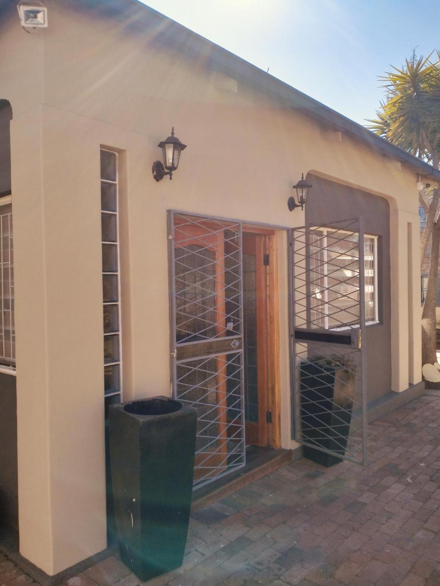 Bed & Breakfast Grace On 51 York Johannesburg
