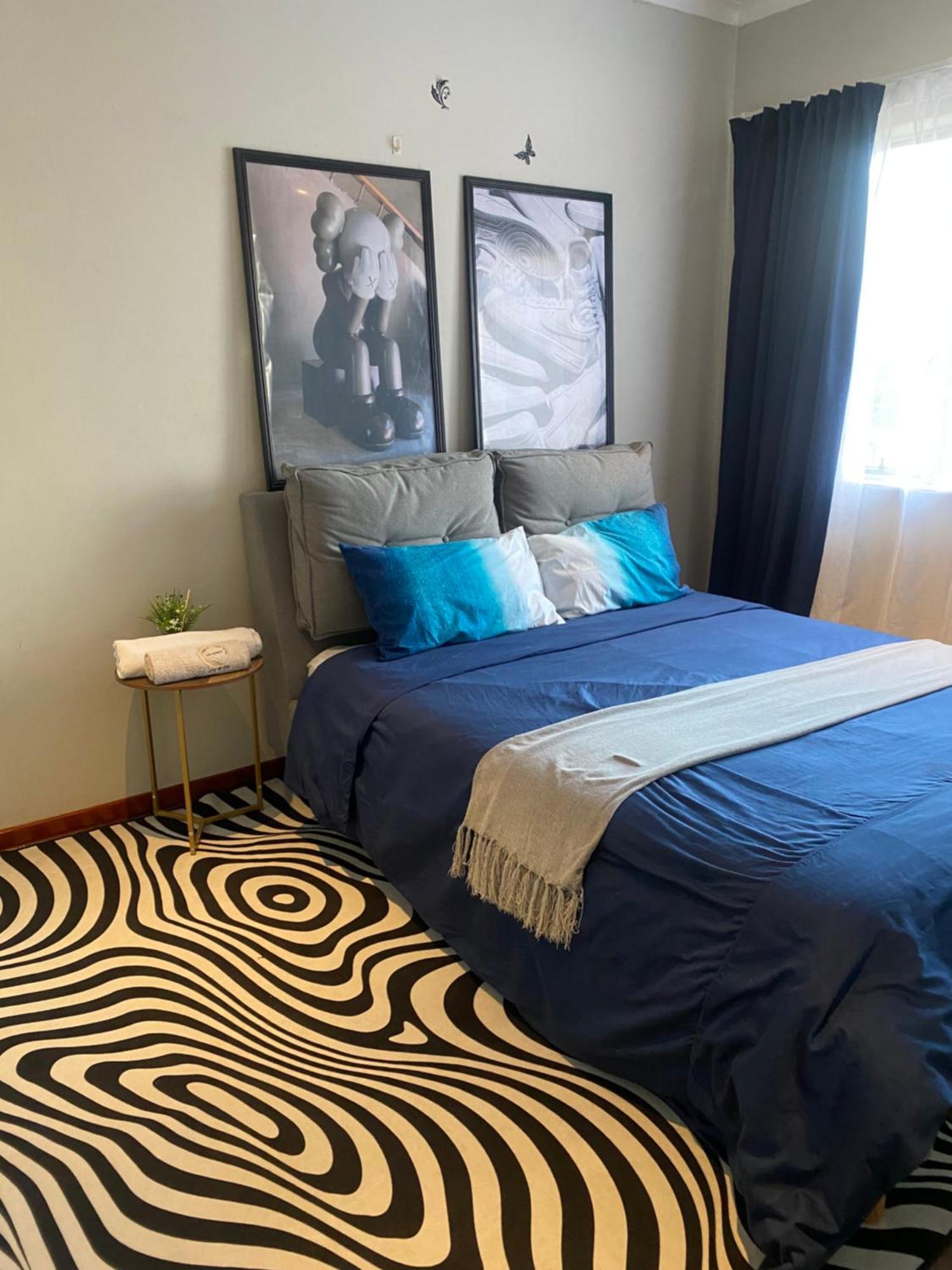 Cosy Five Bedrooms Family Space Hospedagem domiciliar Joanesburgo