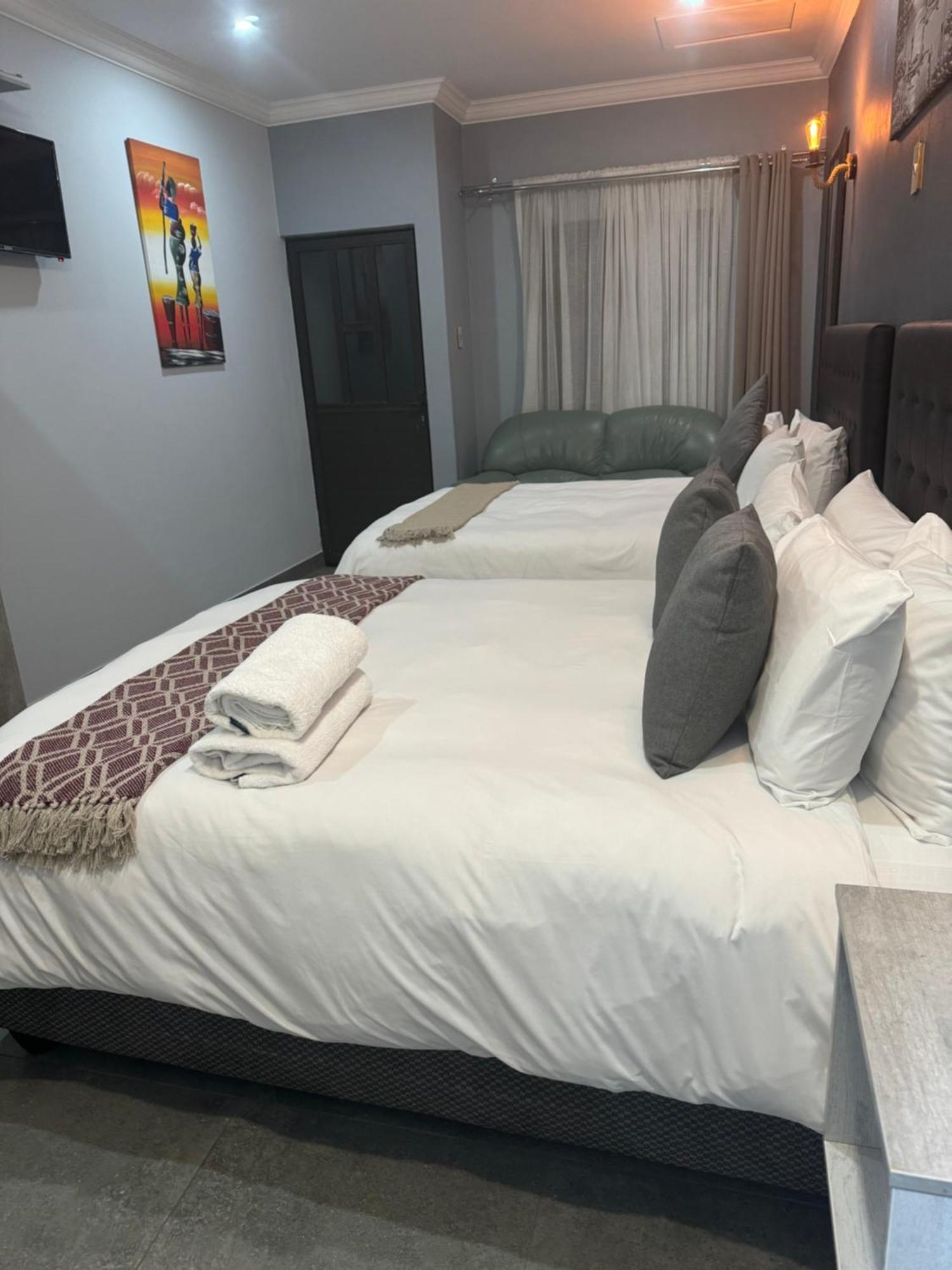 Kv Luxury Guest house Johannesburg