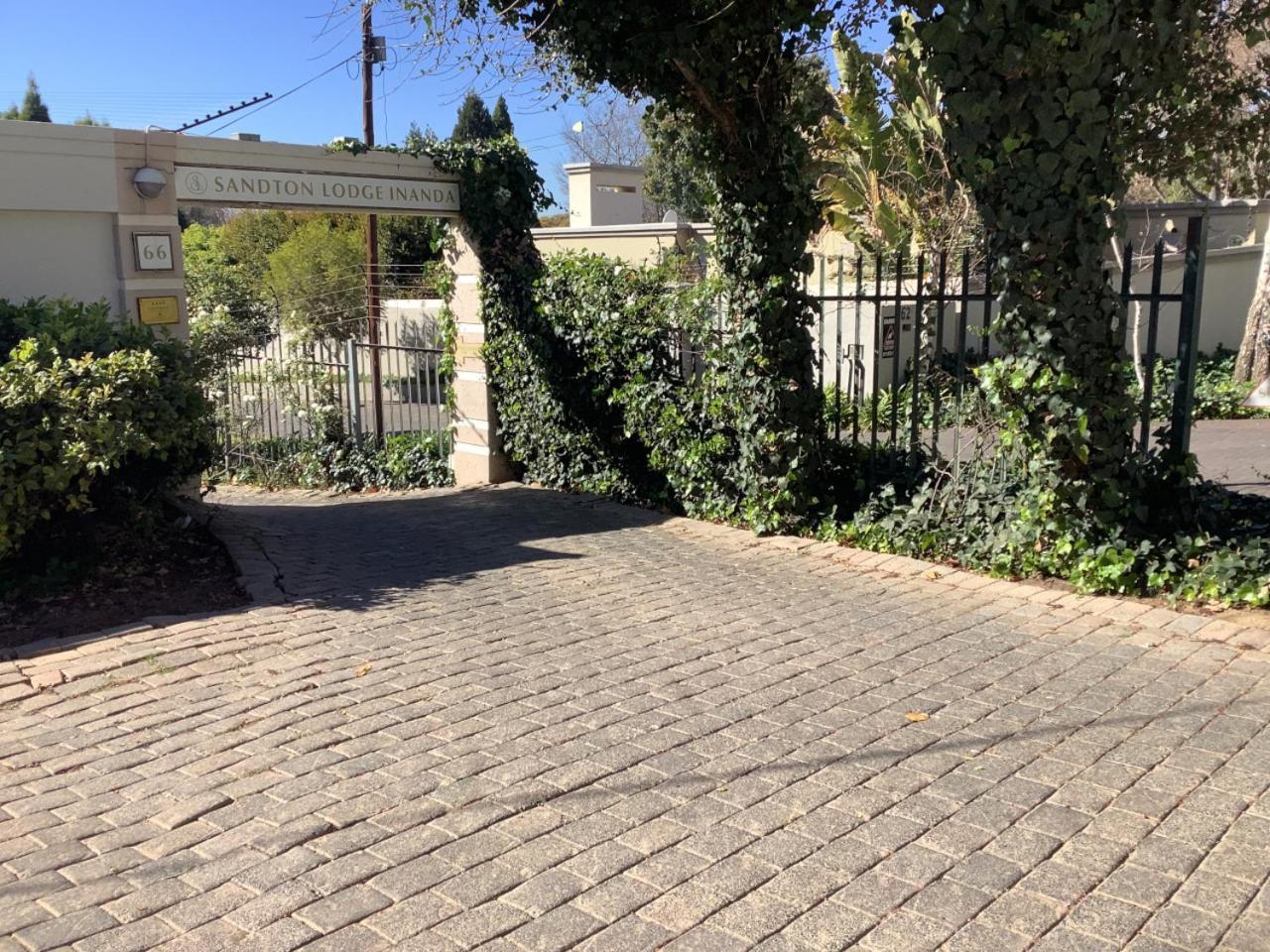 Bed & Breakfast No 66 Sandton Johannesburg