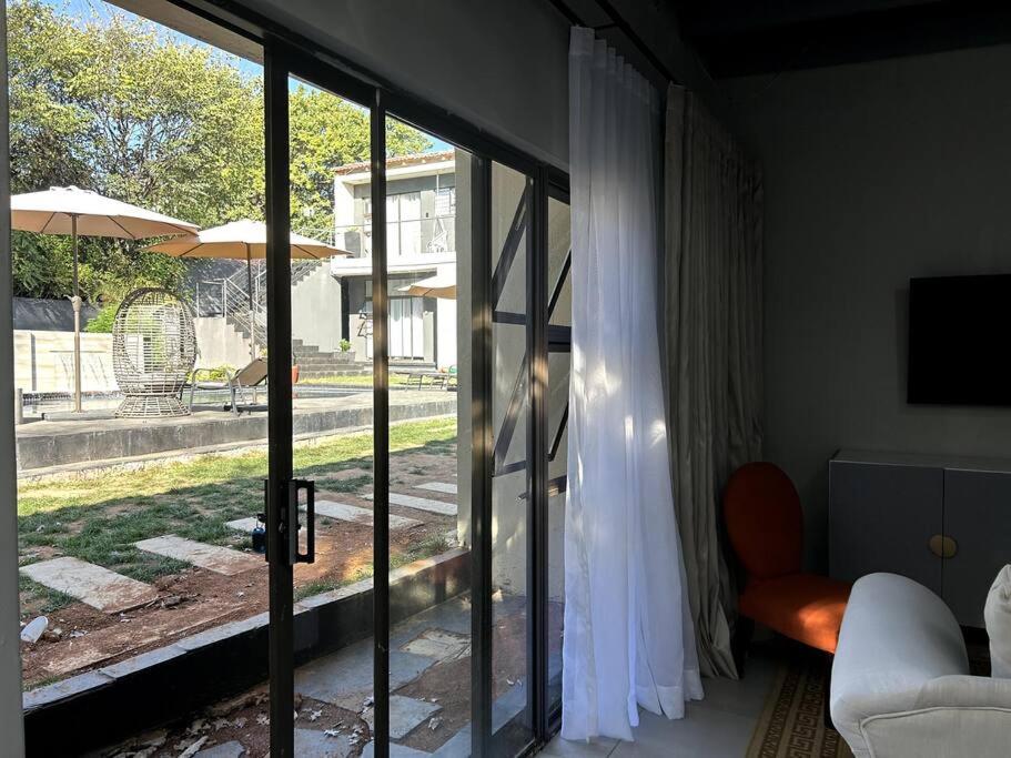 Luxury Walk 2melrose Arch 5