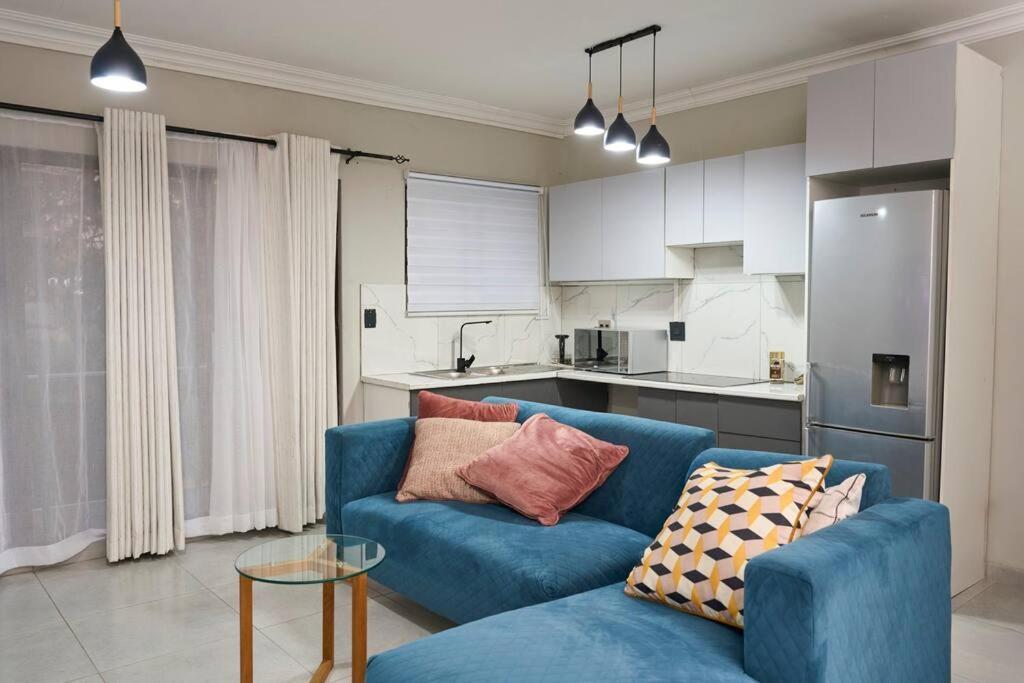 Apartment Luxury Walk To Melrose Arch 11 Johannesburg