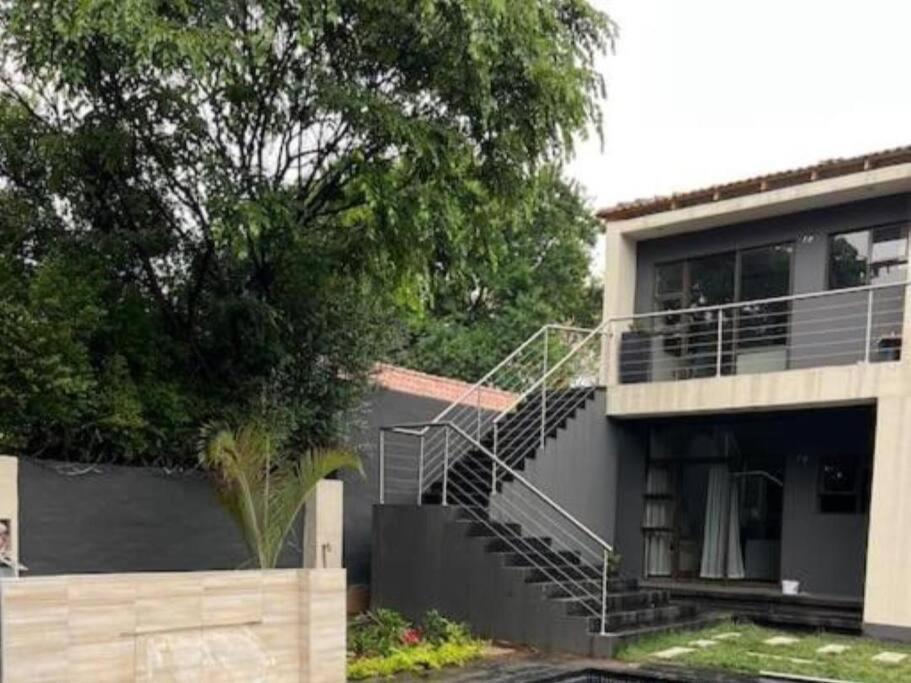 Cosy 5min To Sandton 14 Apartamento *