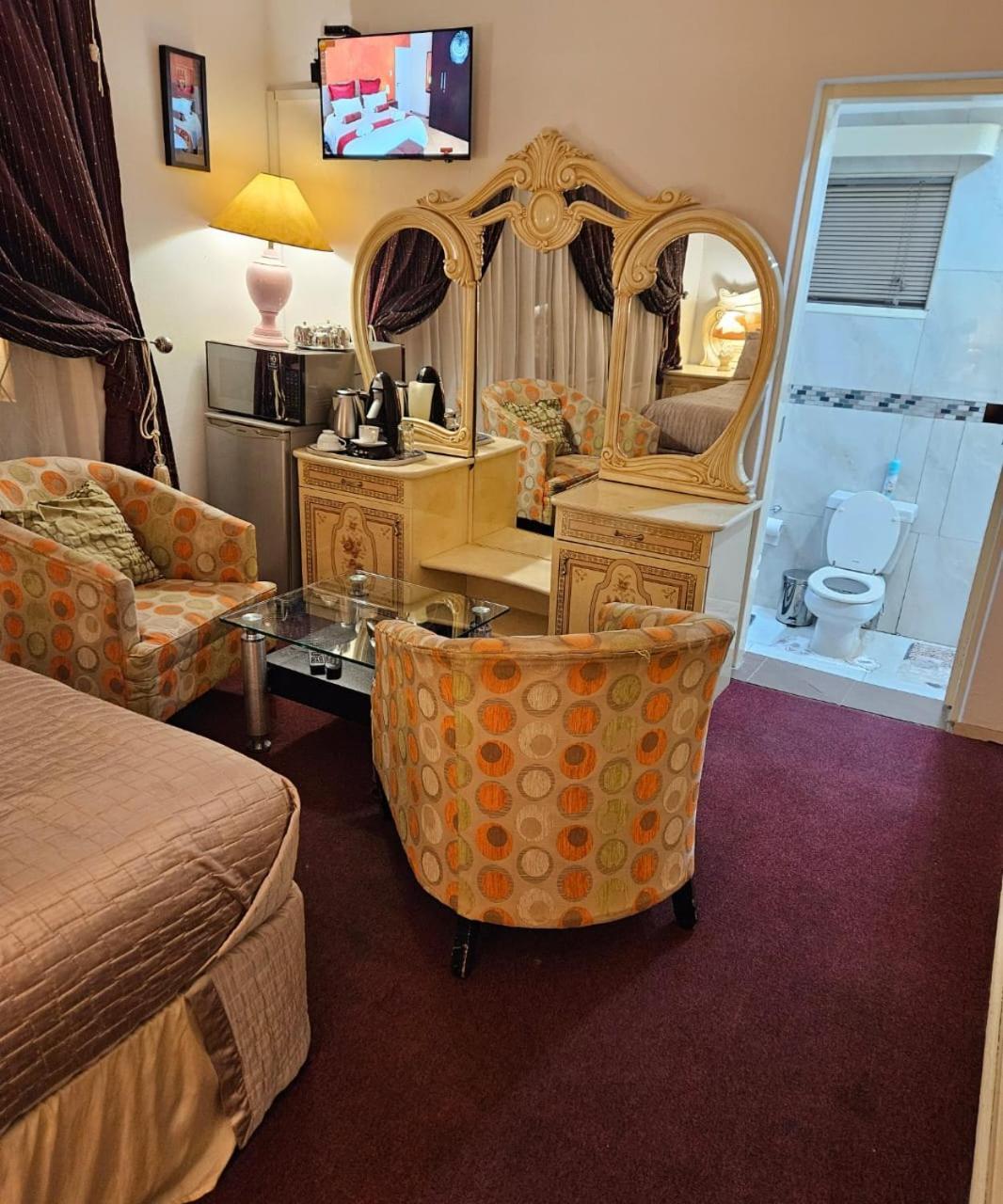The Royal Princess On Malibongwe Drive Bed & Breakfast Johannesburg