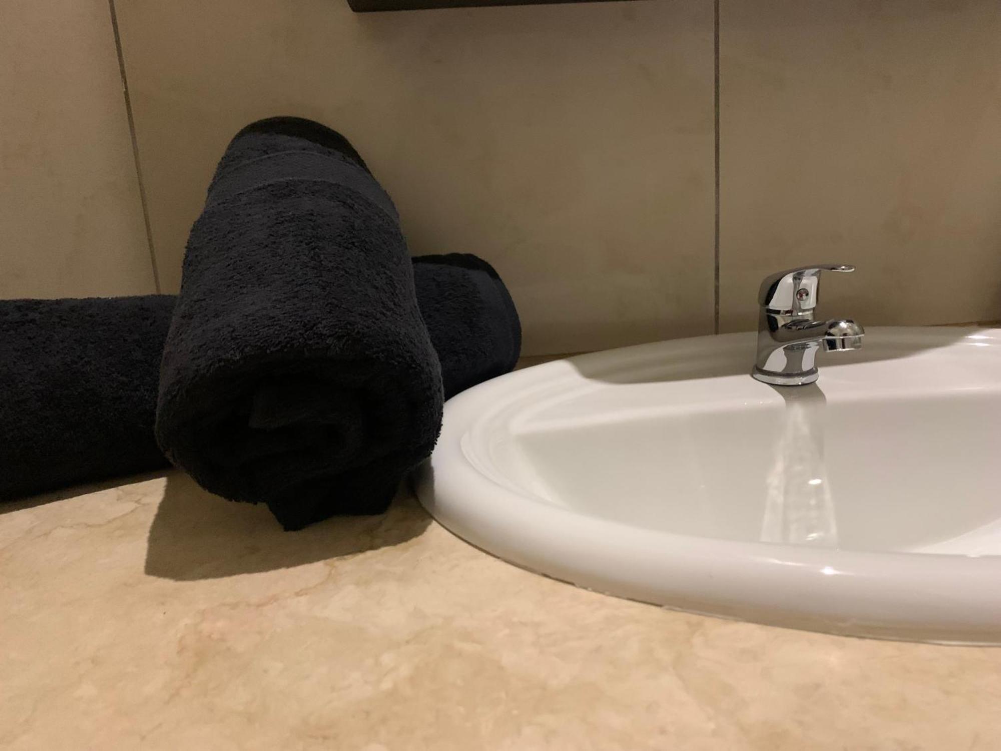 Homestay Two Bedroom In Sandton 2,5km From Sandton Johannesburg