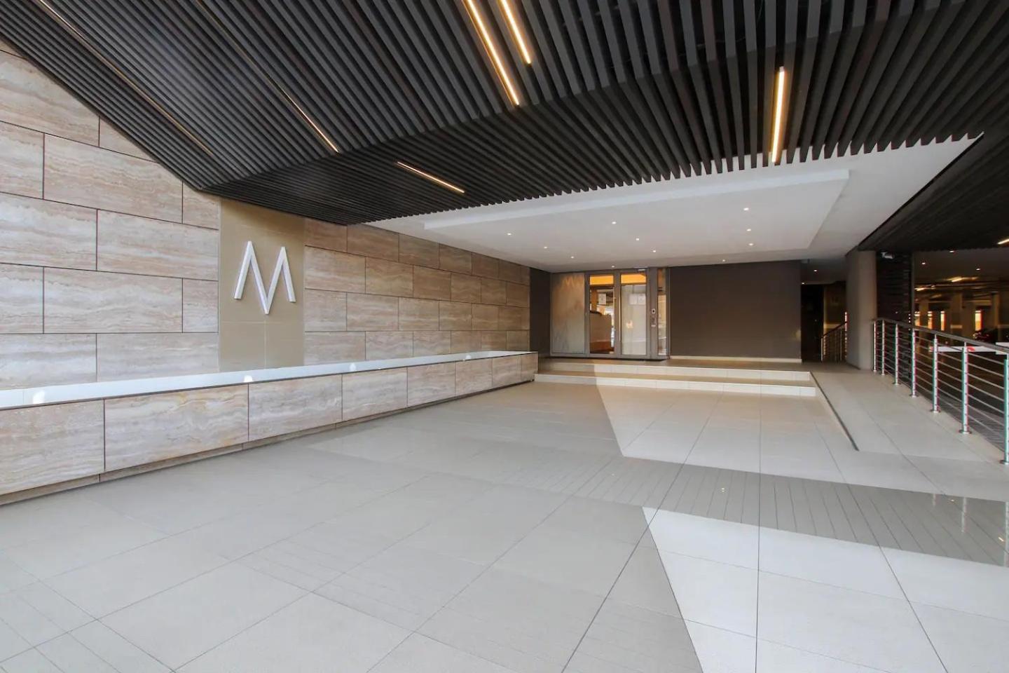 Stylish Urban Retreat In The Heart Of Sandton Apartment *