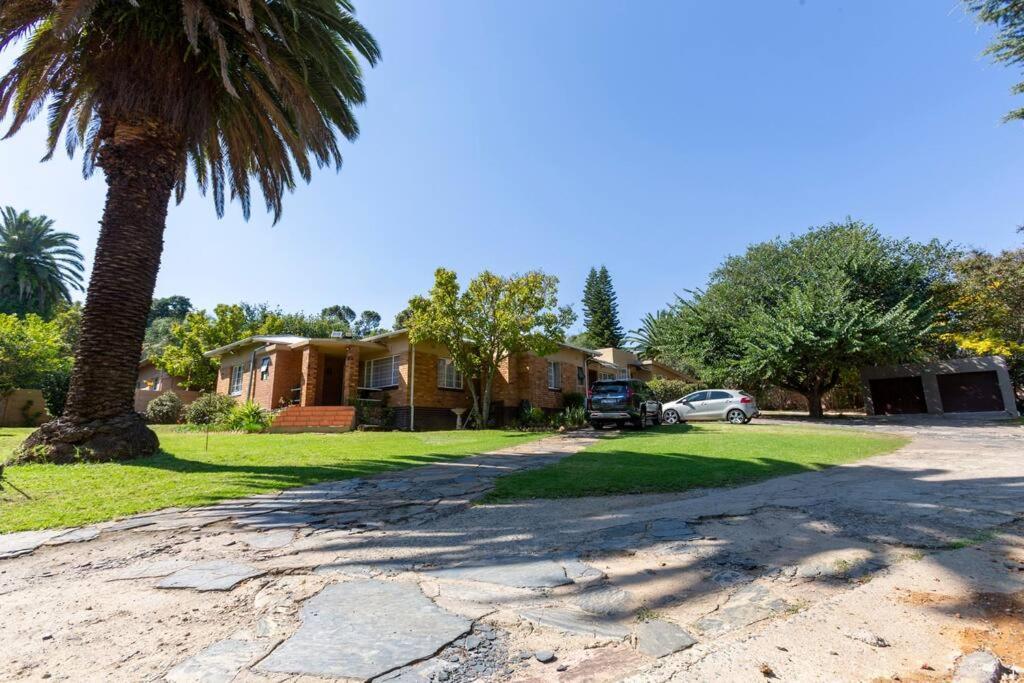 Apartment A Luxurious Randburg Apartment! Johannesburg